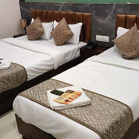 Hotel Bkc Anex Near Bandra Kurla Complex Bombay Extérieur photo